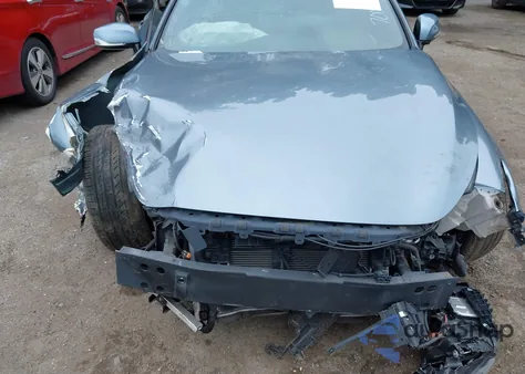 2017 Infiniti Q60 3.0T Red Sport 400 from USA, damaged, VIN JN1FV7EL6HM700572